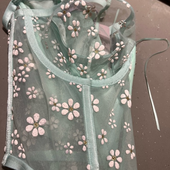 NWT Floral Puff Daisy Bustier Savage By Fenty - Picture 6 of 8